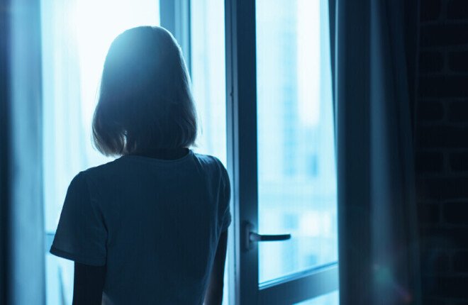 الوحدة عامل خفي يزيد خطر أمراض صمامات القلب بنسبة تصل إلى 23%