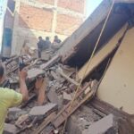 انهيار منزل مكون من 5 طوابق بكفر الحمام في بنها
