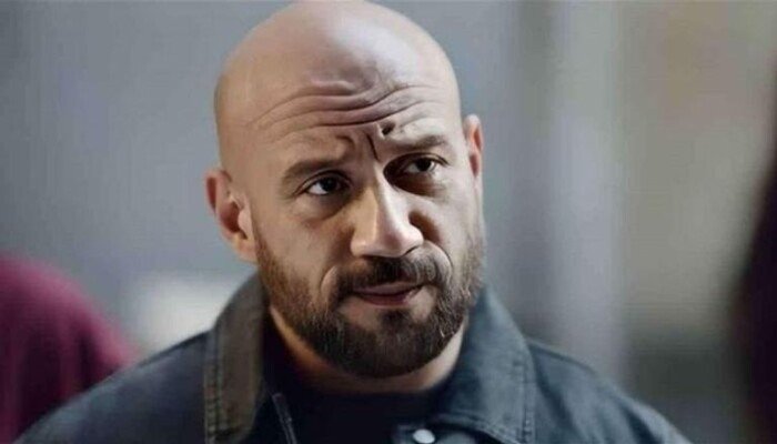 بالتفاصيل.. آخر تطورات أزمة أحمد مكي ومديرة أعماله