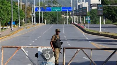 بالصور.. إجراءات أمنية مشددة في إسلام آباد ترقبا لجولة مفاوضات بين واشنطن وطهران