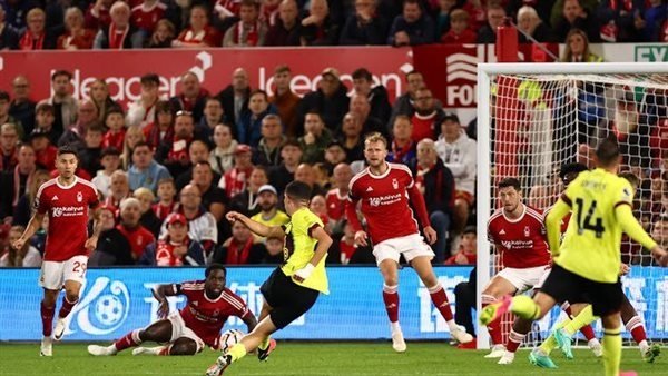 بث مباشر.. شاهد مباراة نوتينغهام فورست وبيرنلي في الدوري الإنجليزي