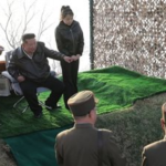 بحضور كيم جونج أون.. كوريا الشمالية تجري تجارب صاروخية جديدة