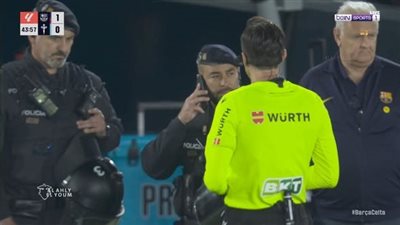 برشلونة ضد سلتا فيغو.. إيقاف مباراة برشلونة وسيلتا فيجو في الدوري الإسباني قبل نهاية الشوط الأول