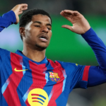 برشلونة يحدد قائمة الراحلين في الصيف القادم !