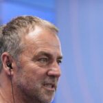 برشلونة يستهدف مهاجم بديل قبل صفقة الأحلام