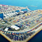 بسبب الحصار البحري الأمريكي.. تكدس 10 ناقلات نفط إيرانية قبالة ميناء تشابهار