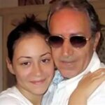 بشكر أمي أنها اتجوزته.. كيف تحدثت منة شلبي عن والدها قبل وفاته ؟