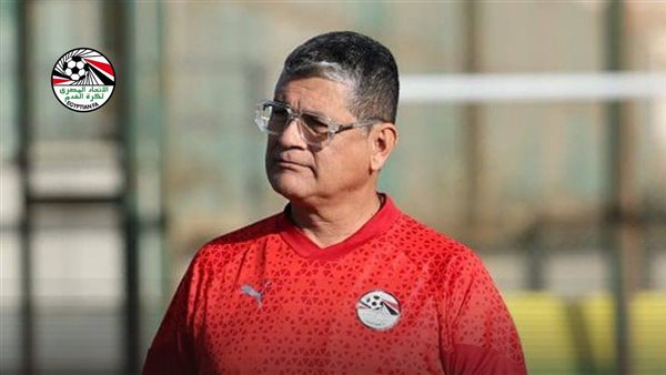 بعد أزمة مباراة الأهلي .. معسكر تدريبي بالإسماعيلية لتطوير حكام الدوري المصري بقيادة أوسكار رويز