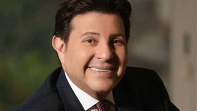 بعشق ضحكتك يارب ترجع لينا بالسلامة