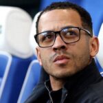 تشيلسي يفكر في الإطاحة بمدربه