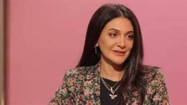 تشييع جثمان والد ليلى فاروق من مسجد السيدة نفيسة