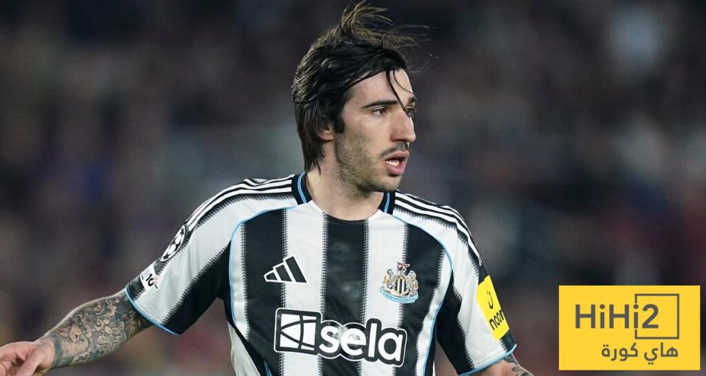 تطورات تعاقد اليونايتد مع تونالي