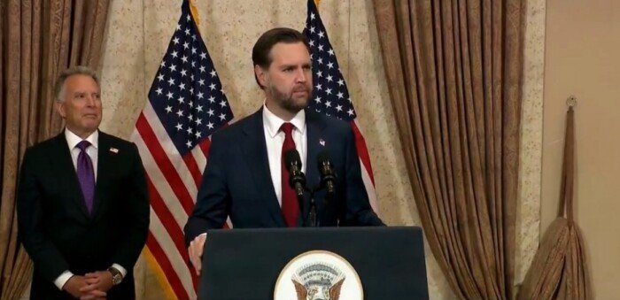 تعليق رحلة فانس إلى باكستان وسط غموض الموقف الإيراني من المفاوضات