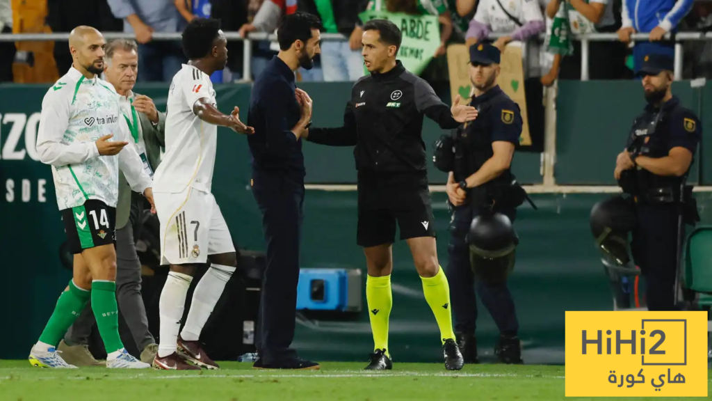 تقييم حكم مباراة ريال مدريد وبيتيس