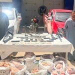 ثبتوه بالسلاح.. سقوط عصابة السطو المسلح على سيارة محملة بدواجن مجمدة في قنا