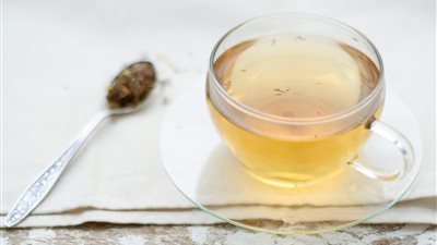 جرعة سعادة سريعة.. مشروب بسيط يعيد النشاط ويحسن المزاج في دقائق