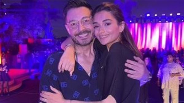 «حبي الأول والأخير».. ملك أحمد زاهر تحتفل بعيد ميلاد والدها الـ 50|فيديو