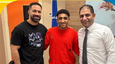 حسني عبد ربه يطمئن على خطاري بعد إصابته أمام مودرن.. ويوجه الشكر لمدير المجمع الطبي