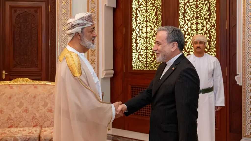 دبلوماسية الساعات الحاسمة.. عراقجي يعود لباكستان من مسقط ويستعد للطيران نحو موسكو