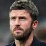 دوري أبطال أوروبا يحافظ لكاريك على منصبه