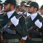 دولة فوق الدولة.. الحرس الثوري يضع "الفيتو" على طاولة المفاوضات مع واشنطن