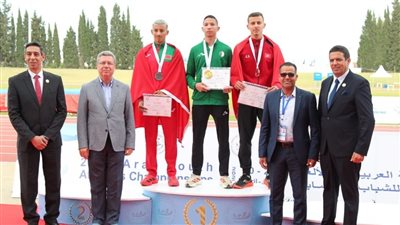 رئيس اتحاد ألعاب القوى يشهد افتتاح البطولة العربية ويكرم الفائزين بالميداليات