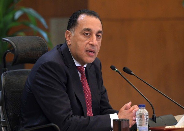 رئيس الوزراء المصر يفتتح اليوم 9 مصانع بالمنطقة الصناعية بالسخنة التابعة للمنطقة الاقتصادية لقناة السويس