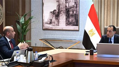 رئيس الوزراء يتابع خطط وزارة العمل لتعزيز التشغيل وتنمية المهارات