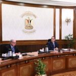 رئيس الوزراء يتابع مشروعات تطوير قطاع الغزل والنسيج والاستغلال الأمثل لبعض الأصول