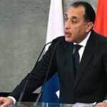 رئيس الوزراء يتابع موقف تأمين احتياجات قطاع البترول والوفاء بمستحقات الشركاء الأجانب