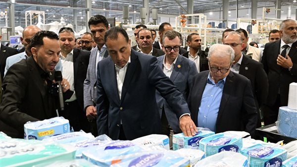 رئيس الوزراء يفتتح مصنع "مودرن هايجينك" للمنتجات الورقية والصحية باستثمارات 100 مليون دولار