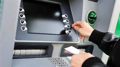 رسوم السحب والاستعلام من ATM وإنستاباي بعد قرار البنك المركزي المصري