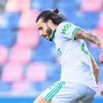 روما يحقق الفوز بهدفين نظيفين على بولونيا