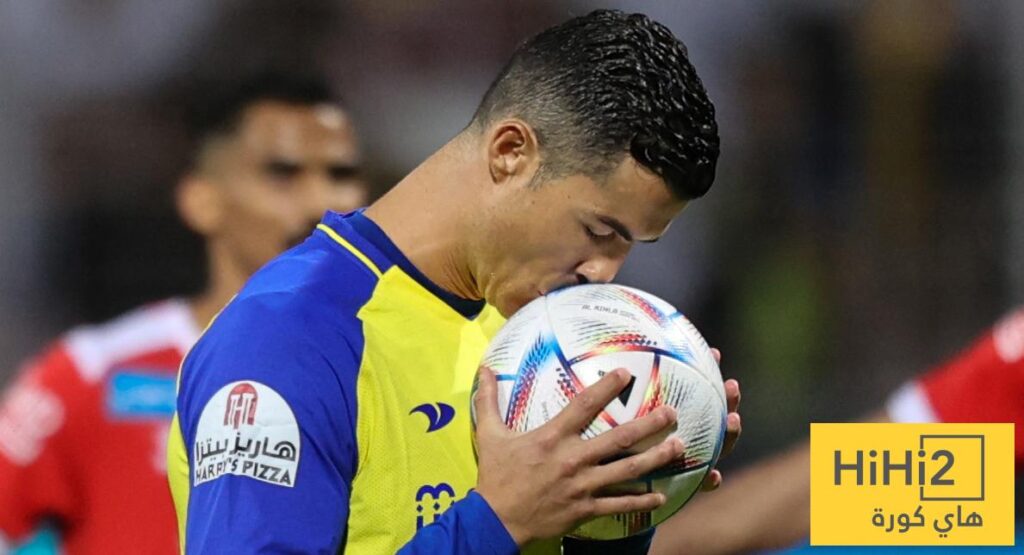 رونالدو يطارد رقمًا لم يحققه أي لاعب في 4 دوريات !