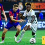 ريال مدريد يسهل طريق الليغا لبرشلونة