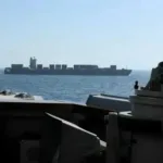 زلزال بحري.. واشنطن تعيد 34 سفينة من هرمز وتدفع بحاملة طائرات ثانية لحصار إيران