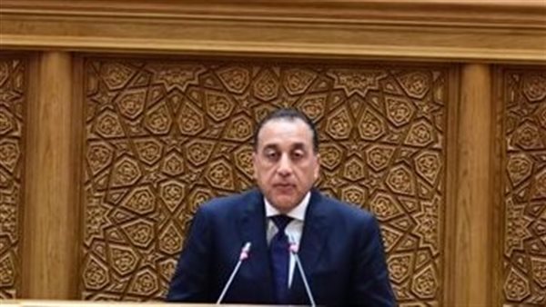 زيادة الأجور 21% ورفع الحد الأدنى لـ8 آلاف جنيه يوليو القادم