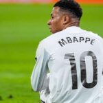 سبب طلب مبابي الاستبدال أمام بيتيس