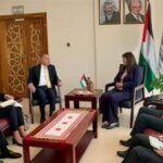 سفير مصر في رام الله يلتقي وزيرة الخارجية والمغتربين الفلسطينية