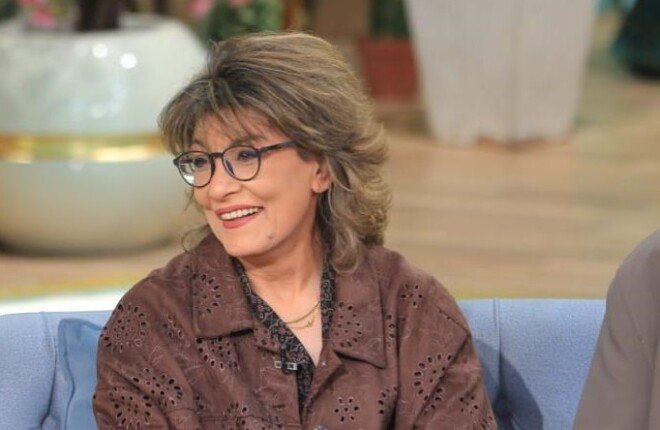 سماح أنور تهاجم عمليات التجميل.. .تغير الملامح ولا تصنع جمالا حقيقيا