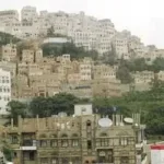 شاب يقتل شقيقه دون رحمة وينهي حياته على الفور