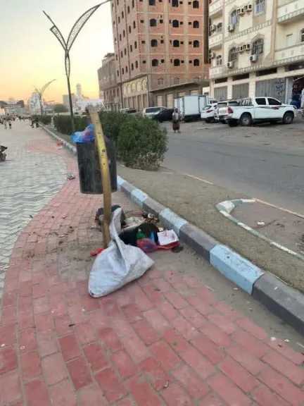 شوارع عدن تتحول لمقالب نفايات.. عادل اليافعي يطالب بهذا القرار الحاسم!