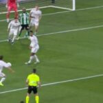 صحفي كتالوني يعلق على لمسة يد ابراهيم دياز ضد بيتيس