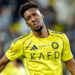 صور – هل كان يجب طرد كومان أمام الأهلي؟