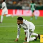 صورة – راتب مبابي يساوي ثلاثي باريس.. والأداء لا يساوي نجمًا واحدًا!