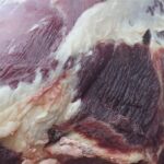 ضبط 74 كيلو لحوم مذبوحة خارج المجازر الحكومية في حملة تموينية