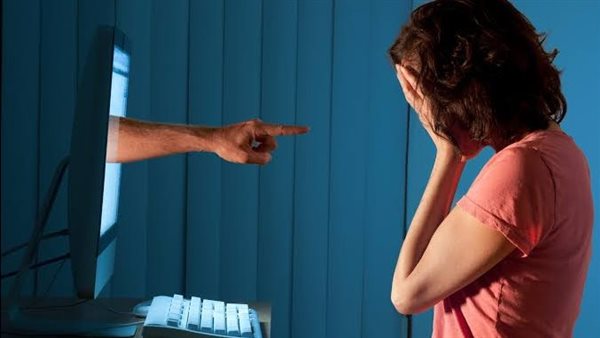 عاجل.. «مستندات» تكشف تعرض السيدات لـ«ابتزاز إلكتروني» بالبحيرة والمتهمين تحت الـ«تلسكوب الأمني»|خاص