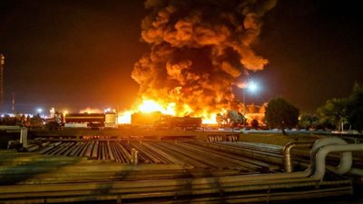 عاجل|إيران.. انفجارات في سماء طهران وتفعيل الدفاعات الجوية