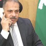 عبر اتصالاً هاتفياً .. محافظ الشرقية يطمئن على الحالة الصحية لمدير مركز شباب أبو حماد عقب تعرضه لواقعة تعدي