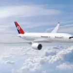 عدن: اجتماع طارئ برئاسة وزير النقل لمناقشة أزمة وقود الطائرات